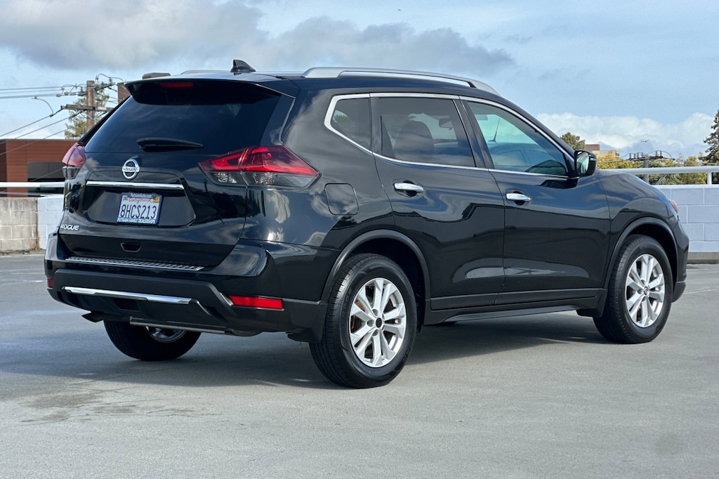 Used 2018 Nissan Rogue S SUV