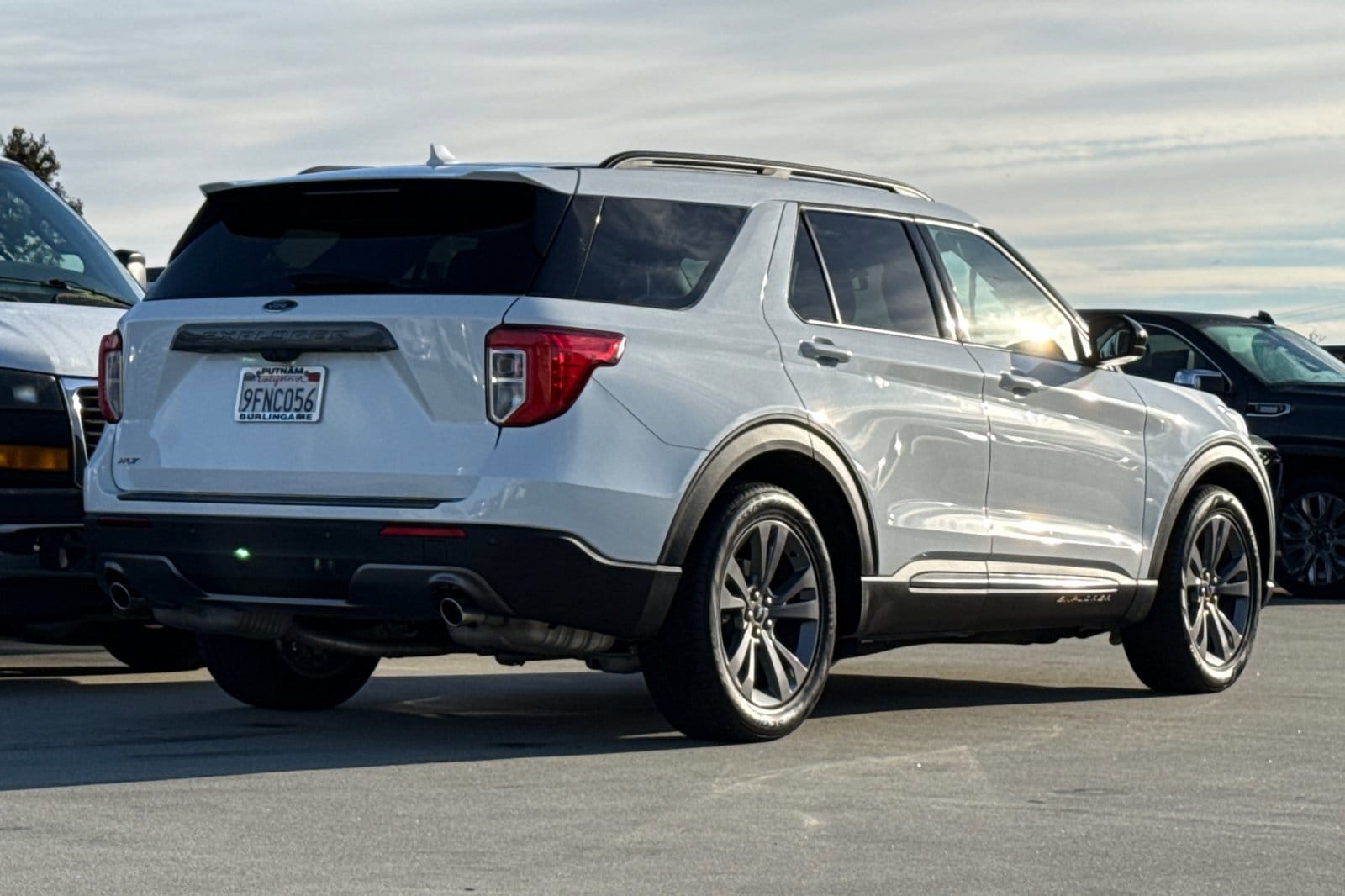 2022 Ford Explorer XLT photo 2