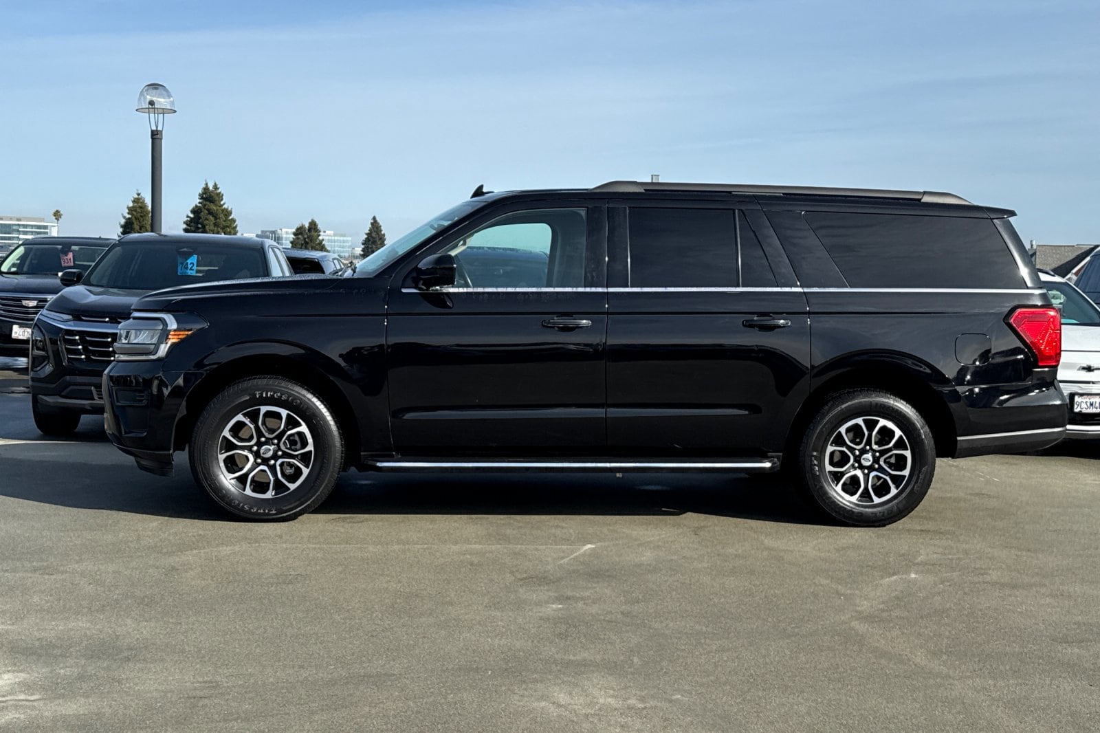 2022 Ford Expedition Max XLT photo 5