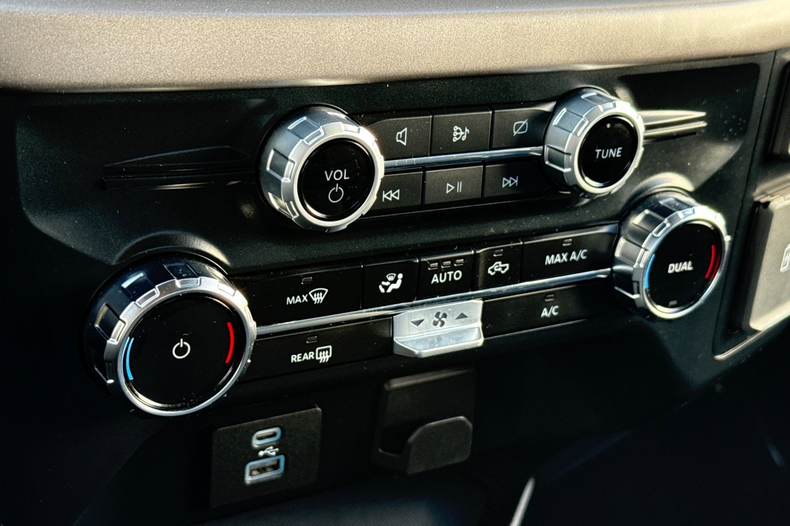 2024 Ford F-150 XLT - Photo 26
