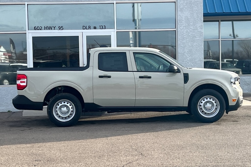 New 2025 Ford Maverick XL Truck