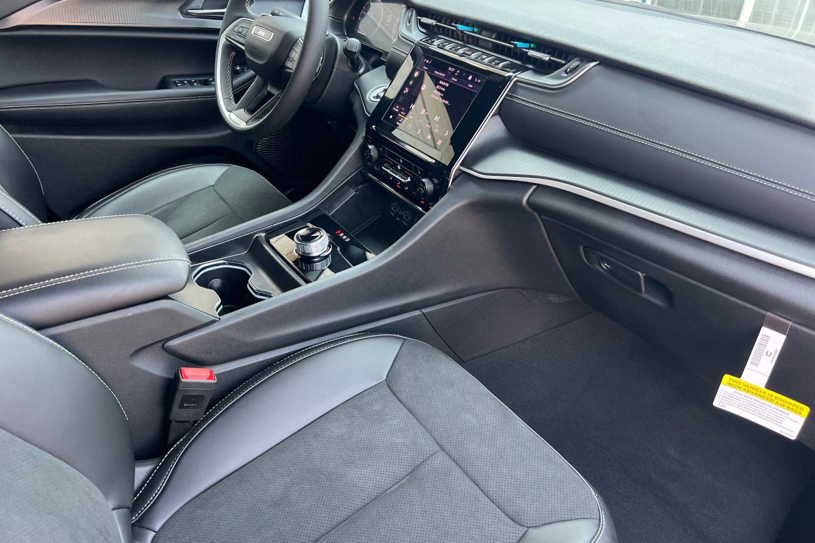 2025 Jeep Grand Cherokee L Altitude - Photo 16