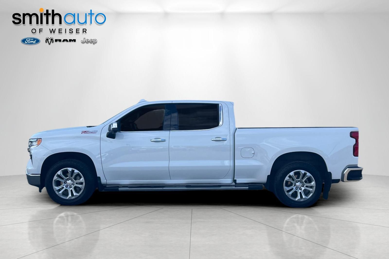 2023 Chevrolet Silverado 1500 LTZ - Photo 8