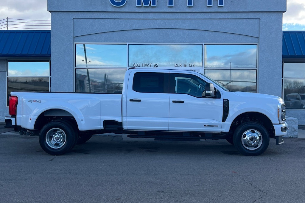 2026 Ford F-350 XL photo 3