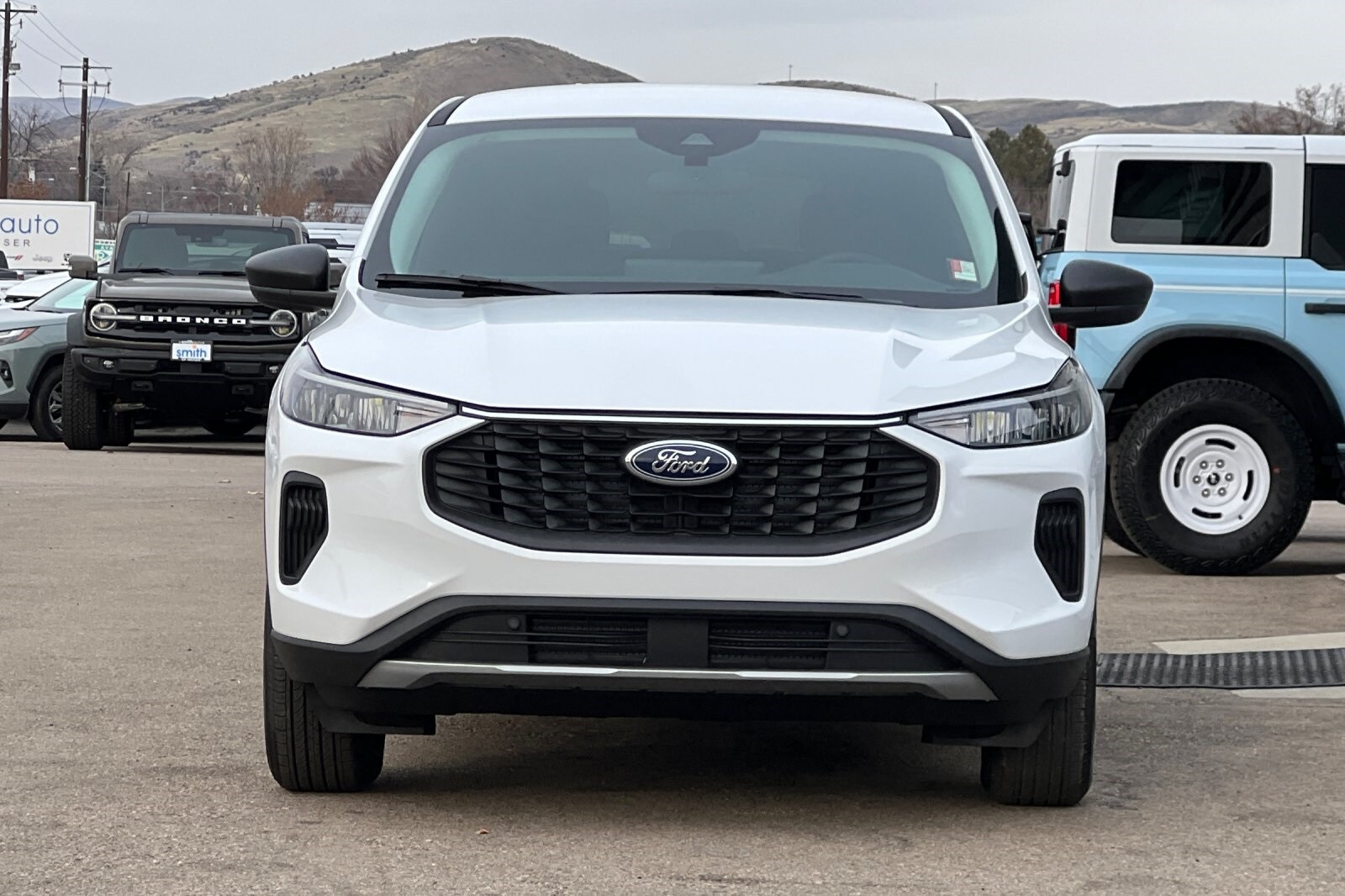 2026 Ford Escape Active photo 2