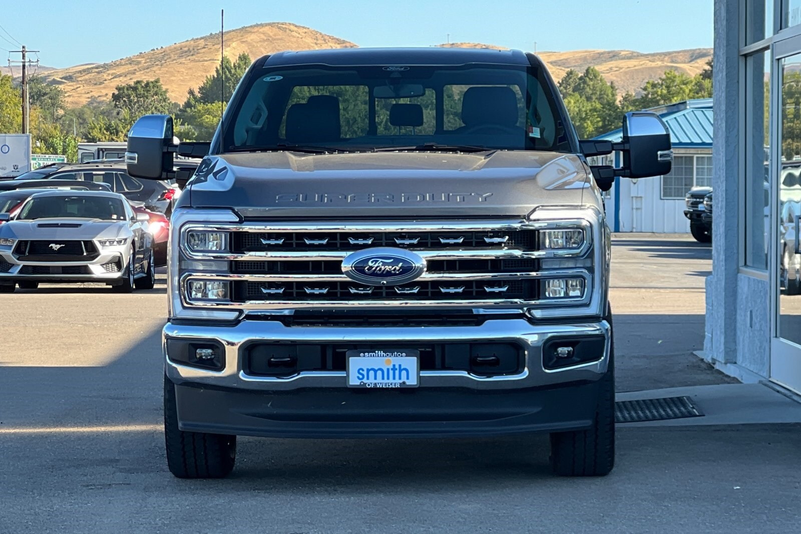 2025 Ford F-350 Lariat photo 3