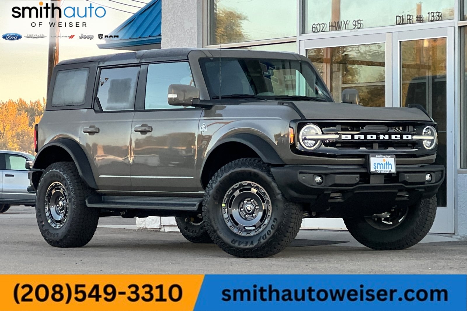2025 Ford Bronco 4-Door Outer Banks's photo