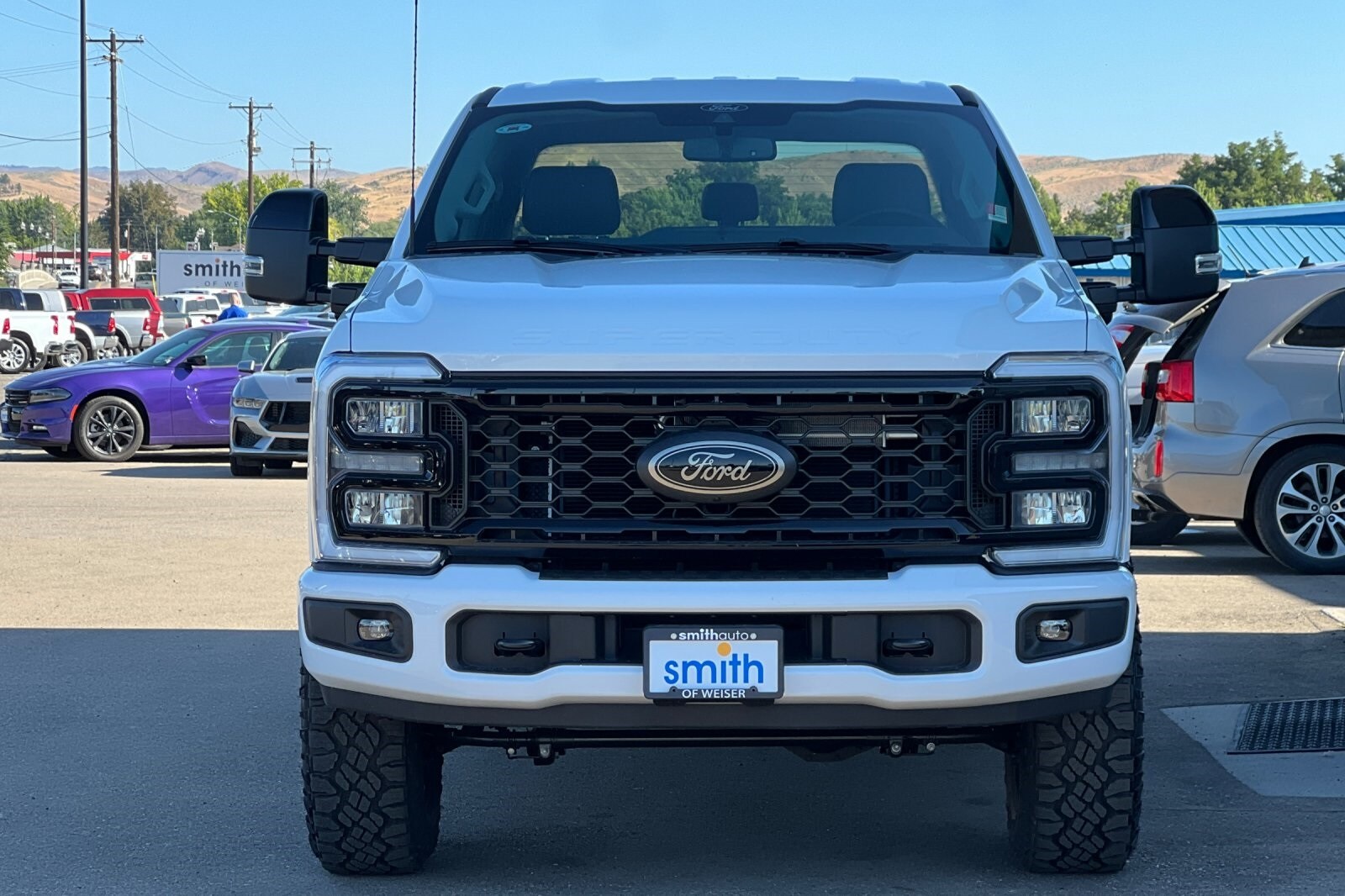 2025 Ford F-250 Lariat photo 2