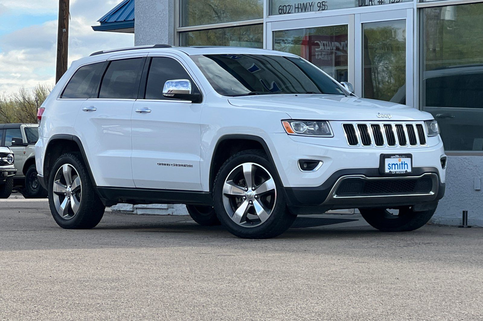 Used 2015 Jeep Grand Cherokee Limited with VIN 1C4RJFBG0FC226922 for sale in Weiser, ID