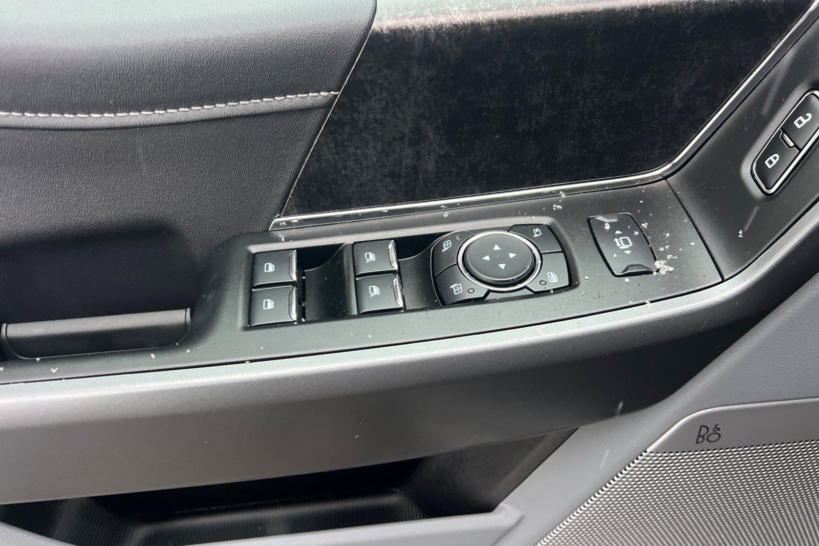 2026 Ford F-350 Super Duty XLT - Photo 9