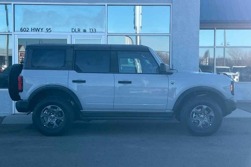 2026 Ford Bronco Big Bend photo 3