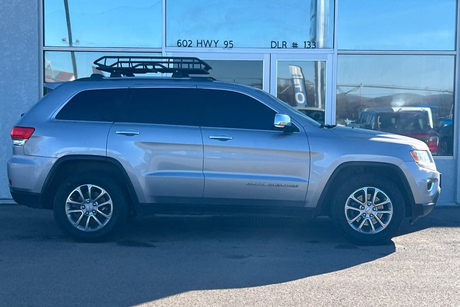 Used 2014 Jeep Grand Cherokee Limited with VIN 1C4RJFBG8EC204438 for sale in Weiser, ID