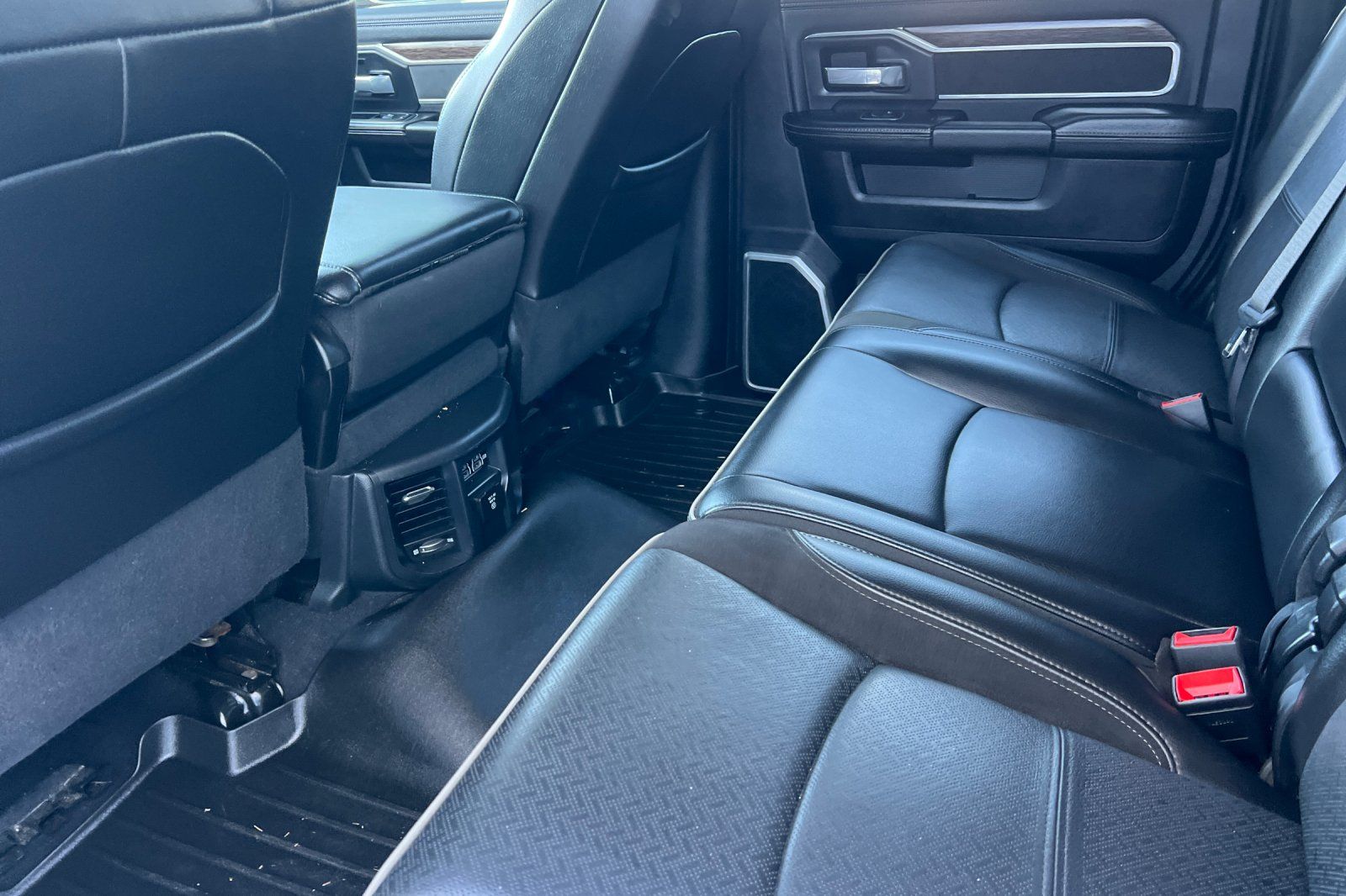 2020 RAM Ram 2500 Pickup Laramie - Photo 13