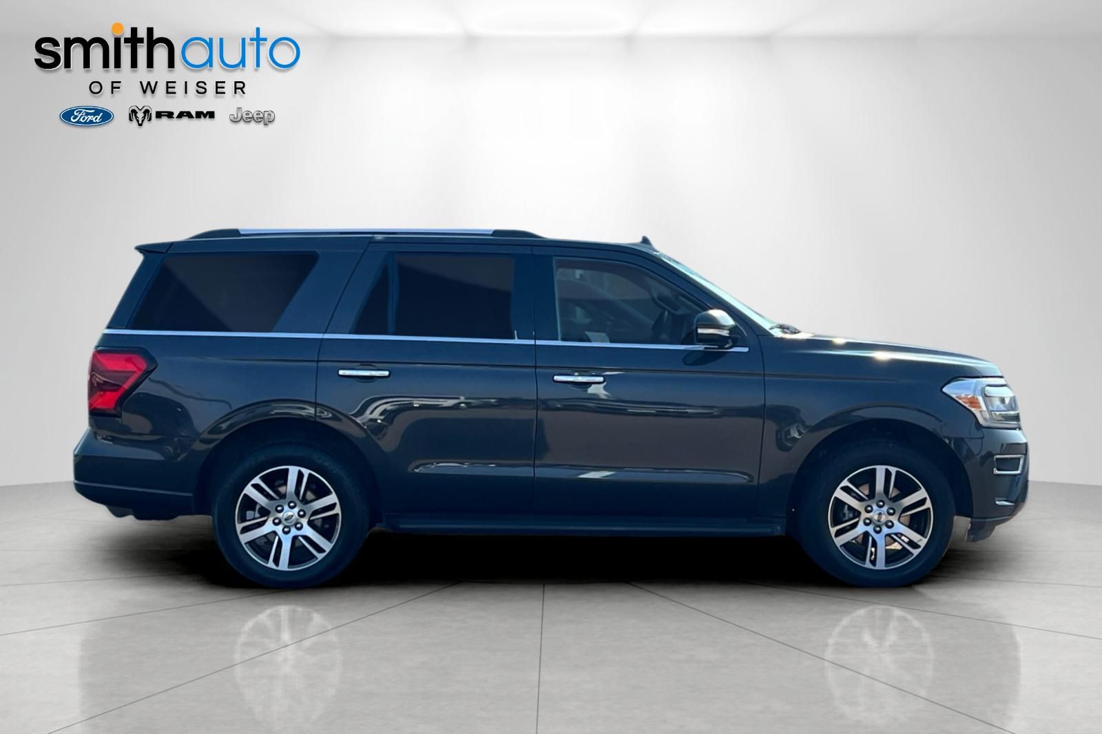 2024 Ford Expedition Limited - Photo 3