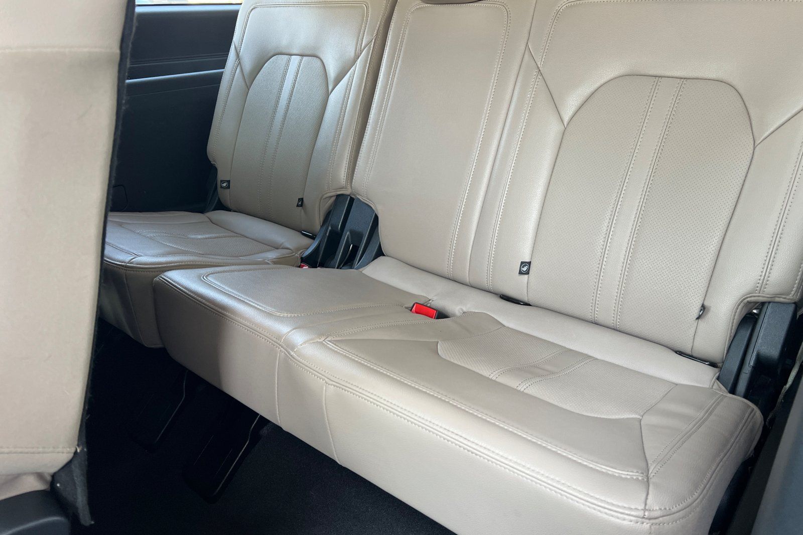 2024 Ford Expedition Limited - Photo 16