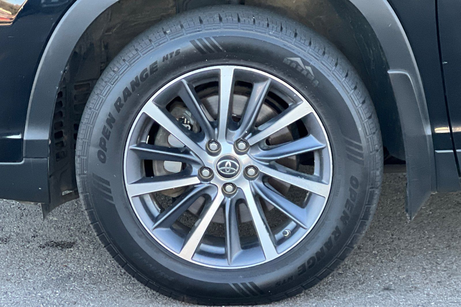 2019 Toyota Highlander XLE - Photo 28