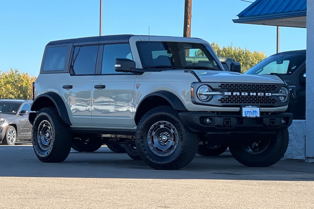 New 2025 Ford Bronco Badlands SUV