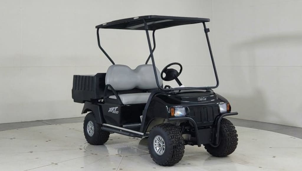 New 2025 CLUB CAR XRT-800 NON LIFTED 2 PASSENGER