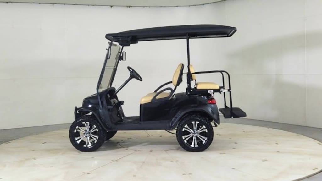 Used 2019 CLUB CAR PRECEDENT LIFTED 4 PASSENGER