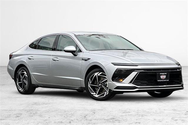 2026 Hyundai Sonata SEL's photo