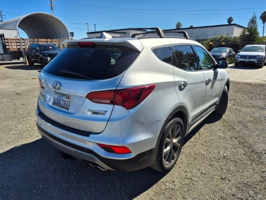 Used 2017 Hyundai Santa Fe Sport 2.0T Ultimate SUV