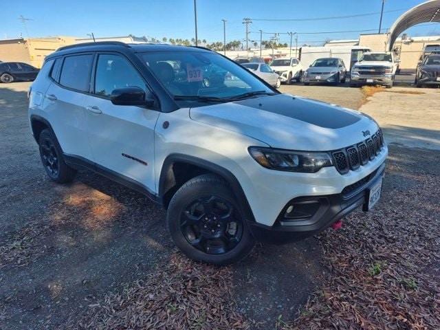 2024 Jeep Compass Trailhawk's photo