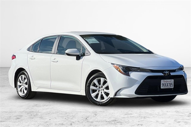 Used 2024 Toyota Corolla LE with VIN 5YFB4MDEXRP125696 for sale in Kansas City