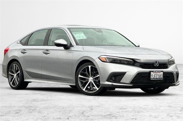 2024 Honda Civic Touring's photo