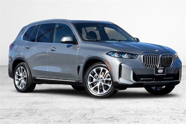 2024 BMW X5 40i's photo