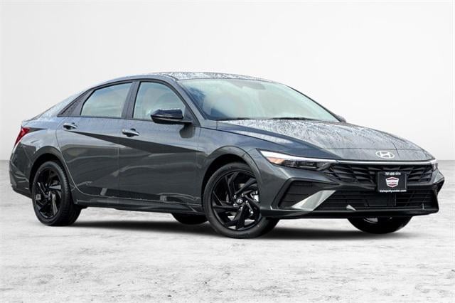 2026 Hyundai Elantra SEL's photo