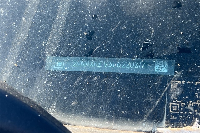 2GNAXKEV3L6220817