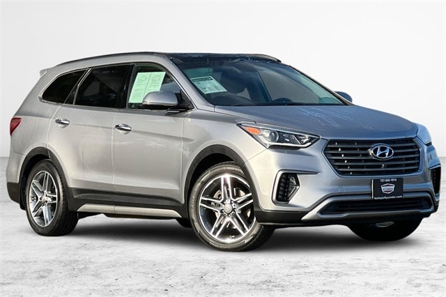 2017 Hyundai Santa Fe Limited Ultimate's photo