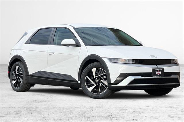 2026 Hyundai IONIQ 5 SEL's photo
