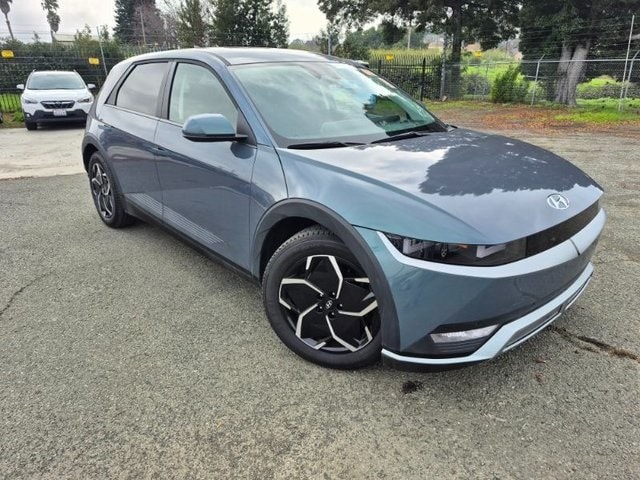 2024 Hyundai IONIQ 5 SEL's photo