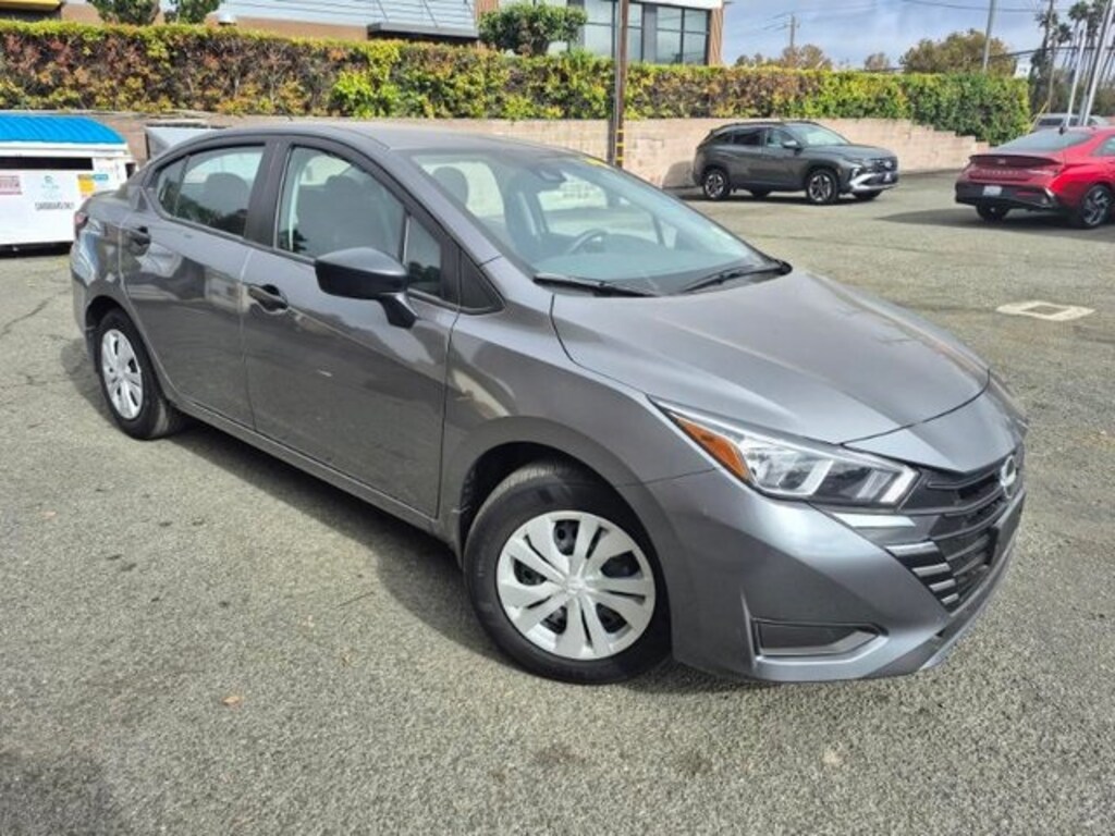 Used 2024 Nissan Versa 1.6 S Sedan