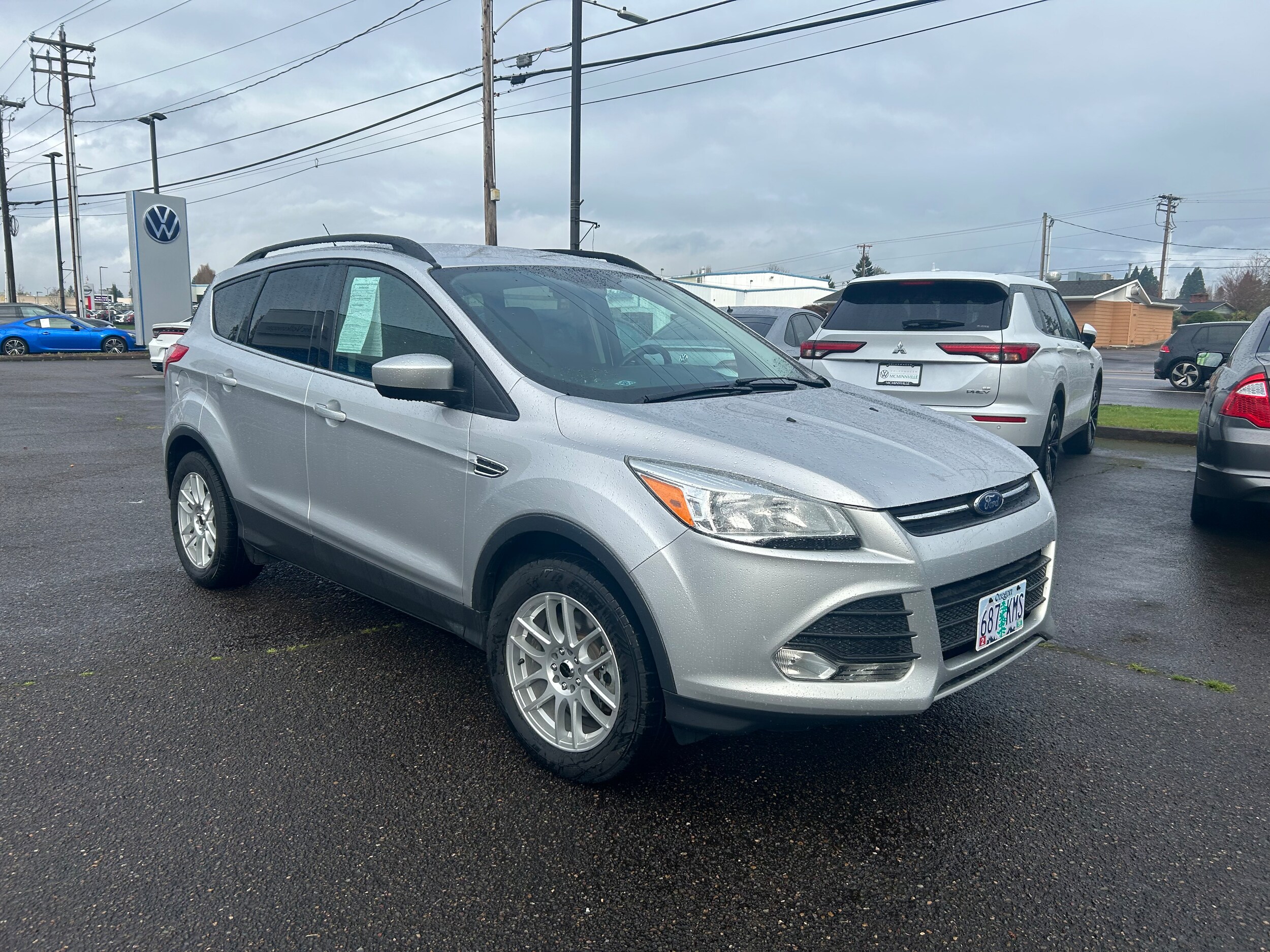 Used 2016 Ford Escape SE with VIN 1FMCU9G94GUA12516 for sale in Mcminnville, OR