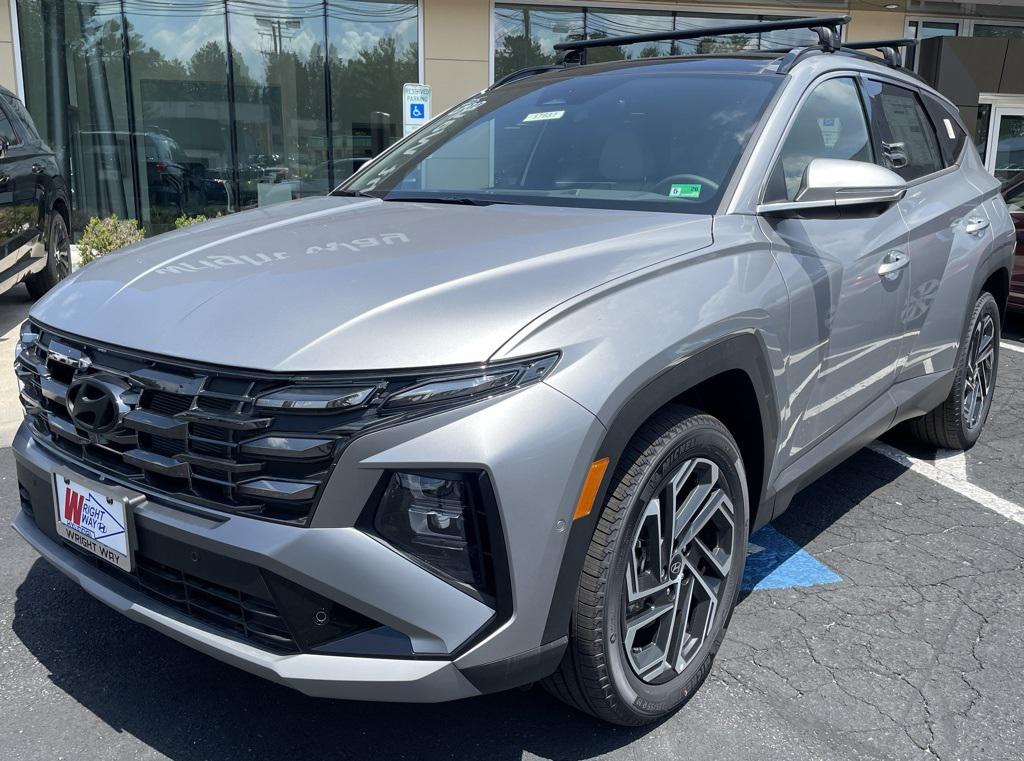 2025 Hyundai Tucson Limited photo 2