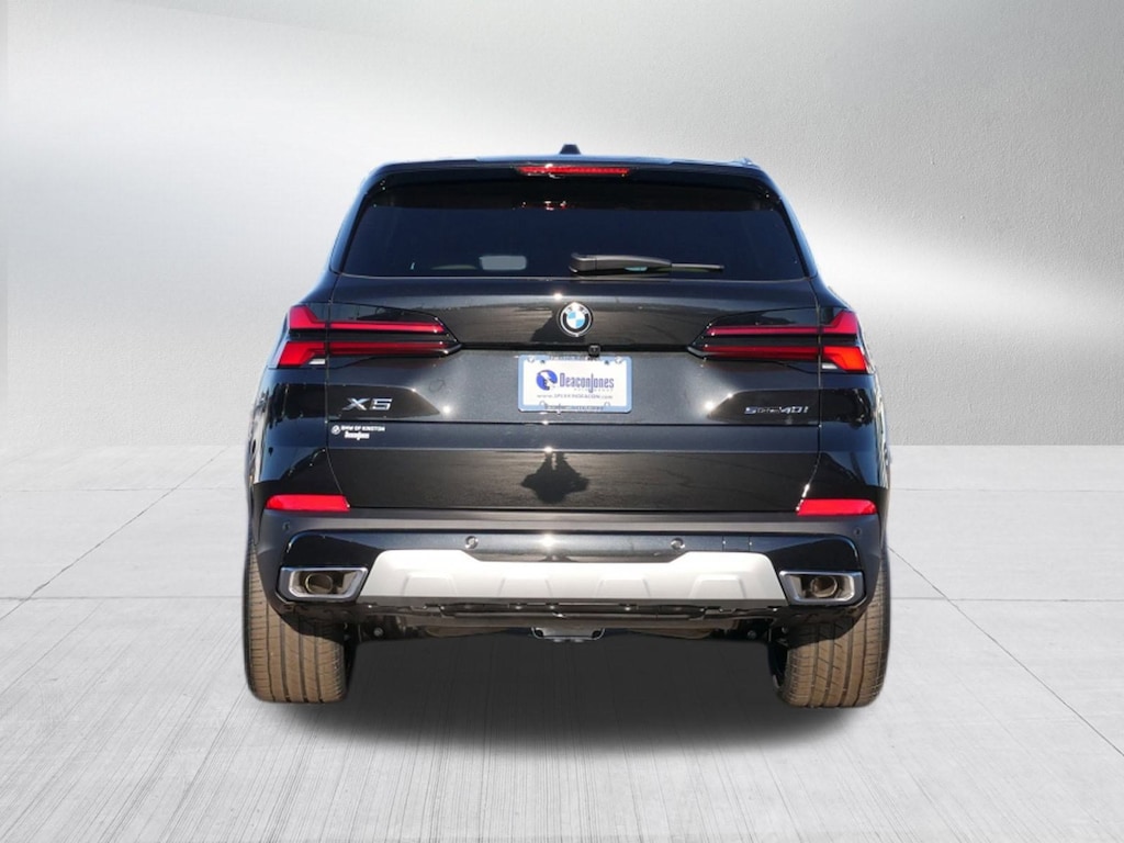 New 2026 BMW X5 sDrive40i SUV