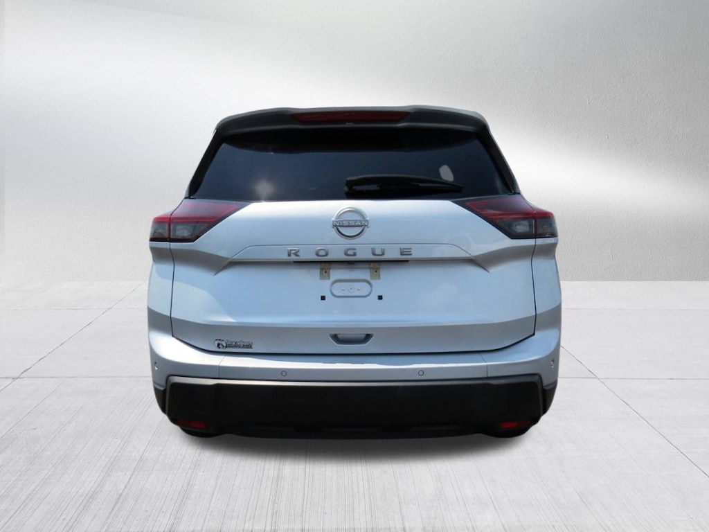 Used 2025 Nissan Rogue SV SUV