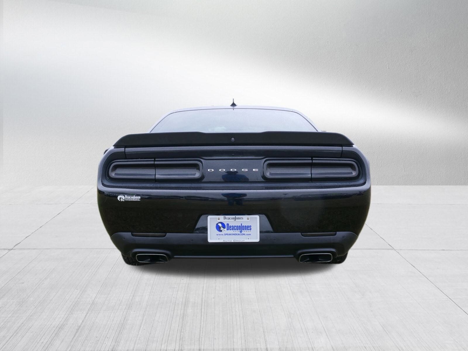 2018 Dodge Challenger R/T 392 Scat Pack Shaker photo 4