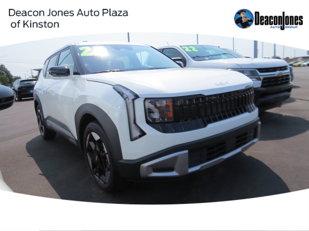 Used 2027 Kia Seltos S SUV