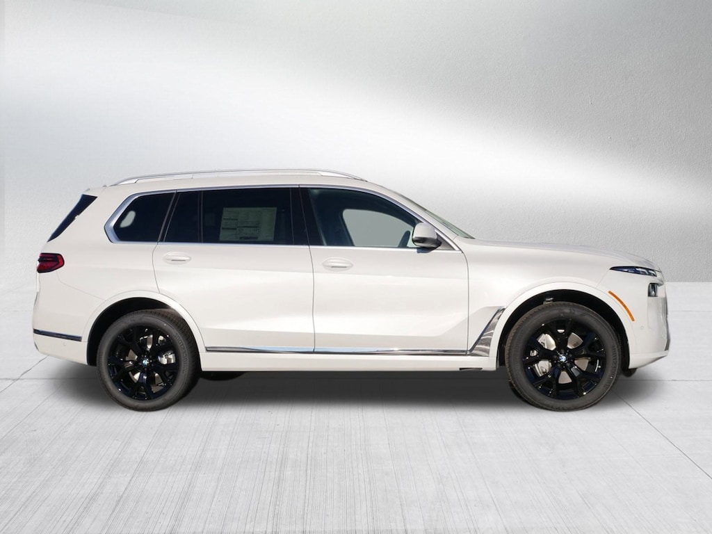 New 2026 BMW X7 xDrive40i SUV