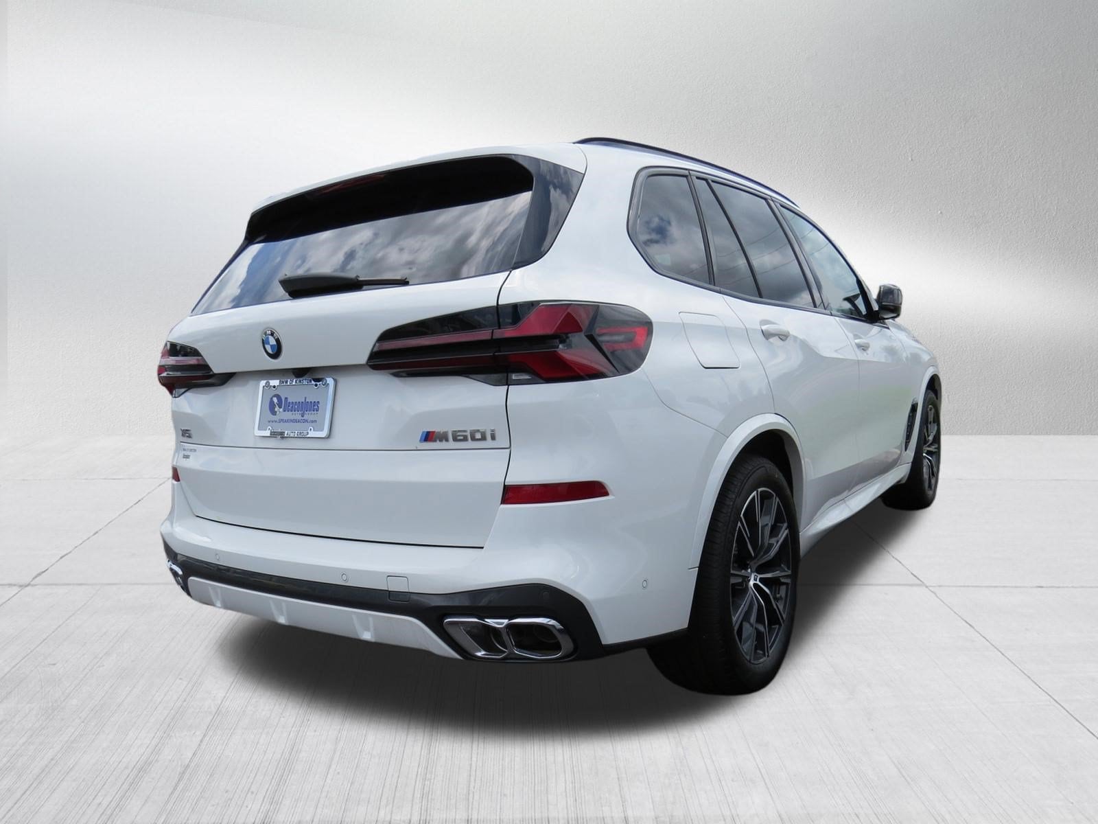 2026 BMW X5 M60i - Photo 7