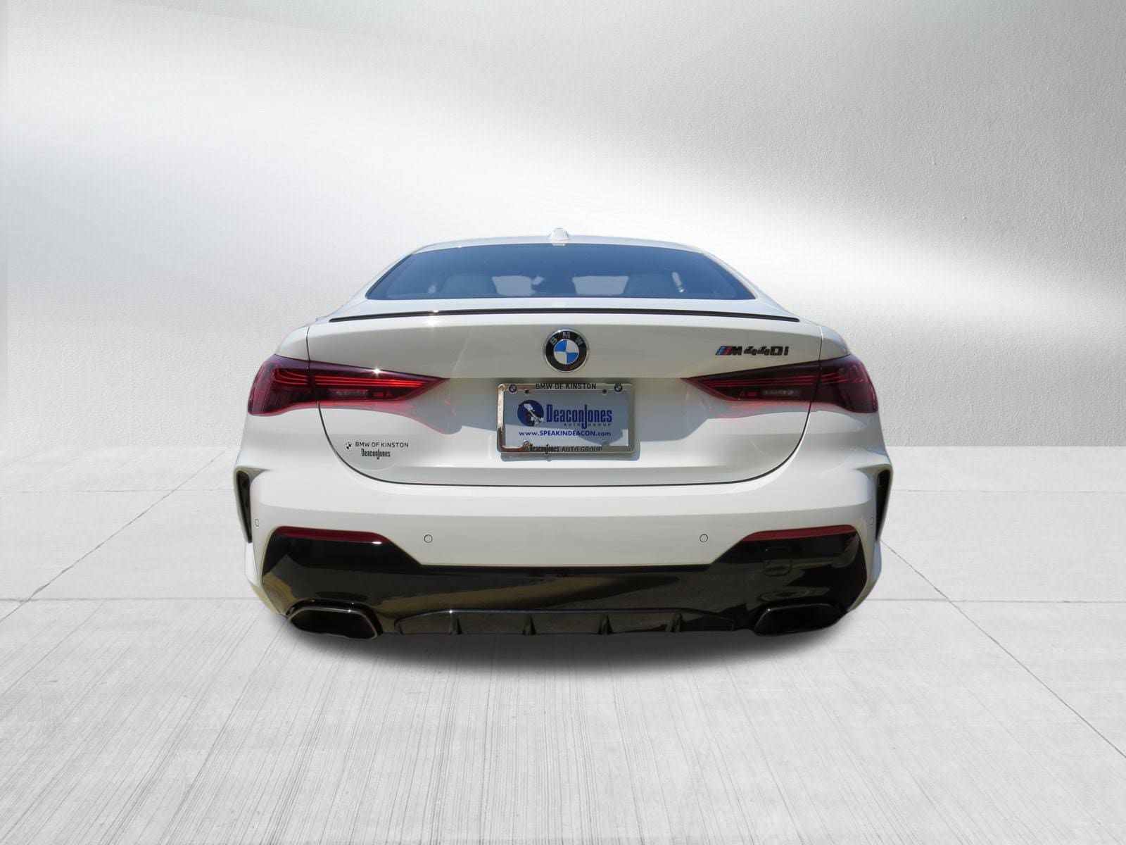 2026 BMW 4 Series M440i - Photo 7