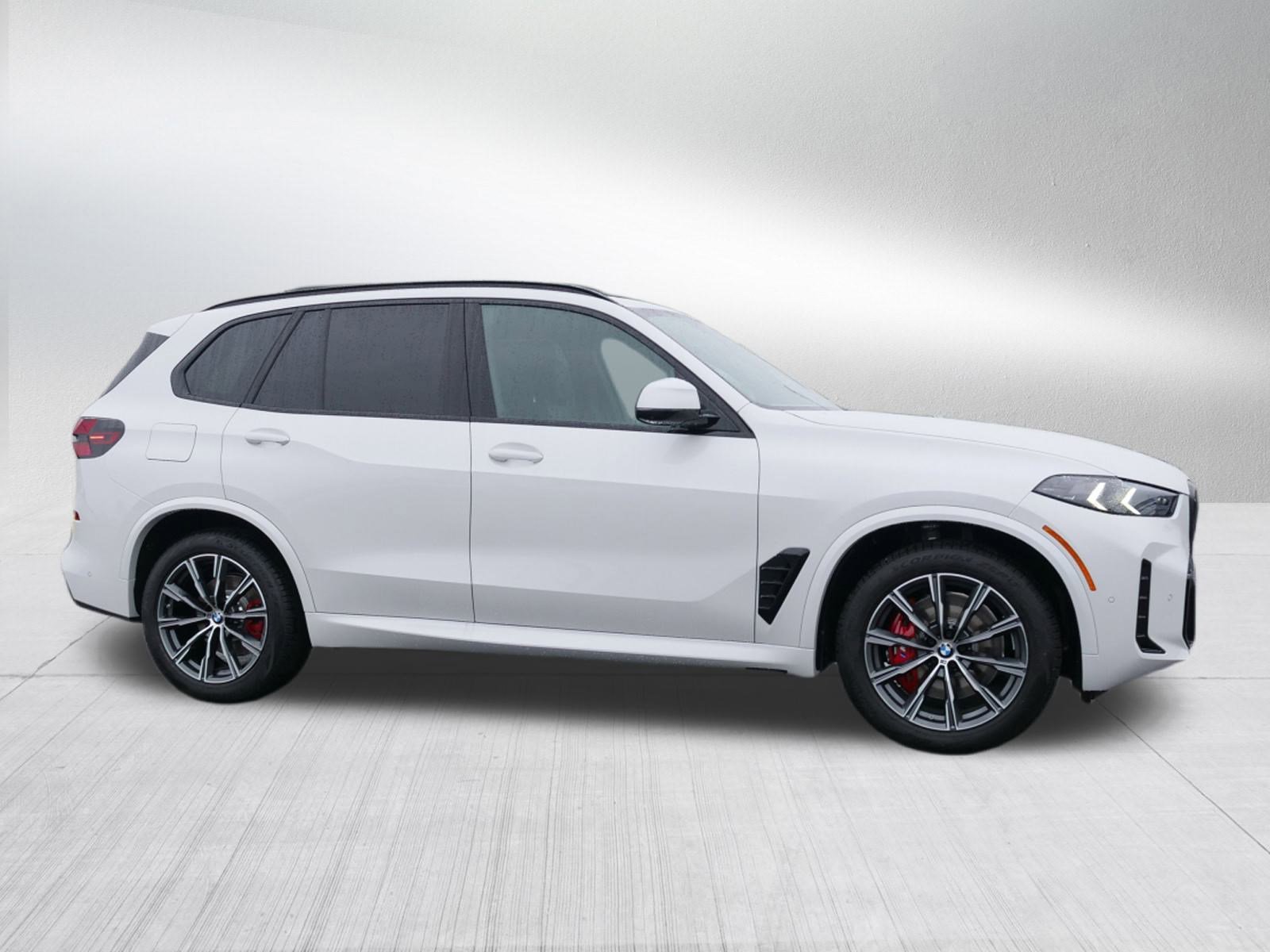 2026 Bmw X5 xDrive40i photo 2