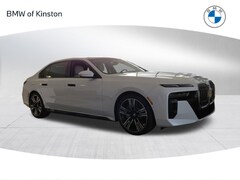 2025 BMW 760i xDrive Sedan