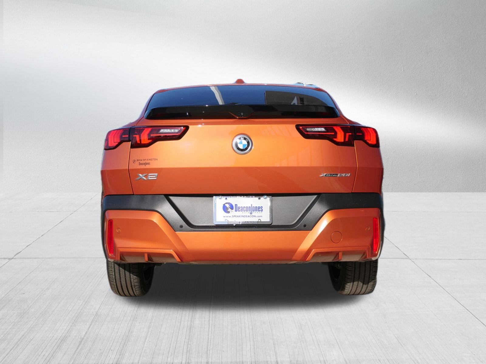 2024 Bmw X2 xDrive28i photo 2