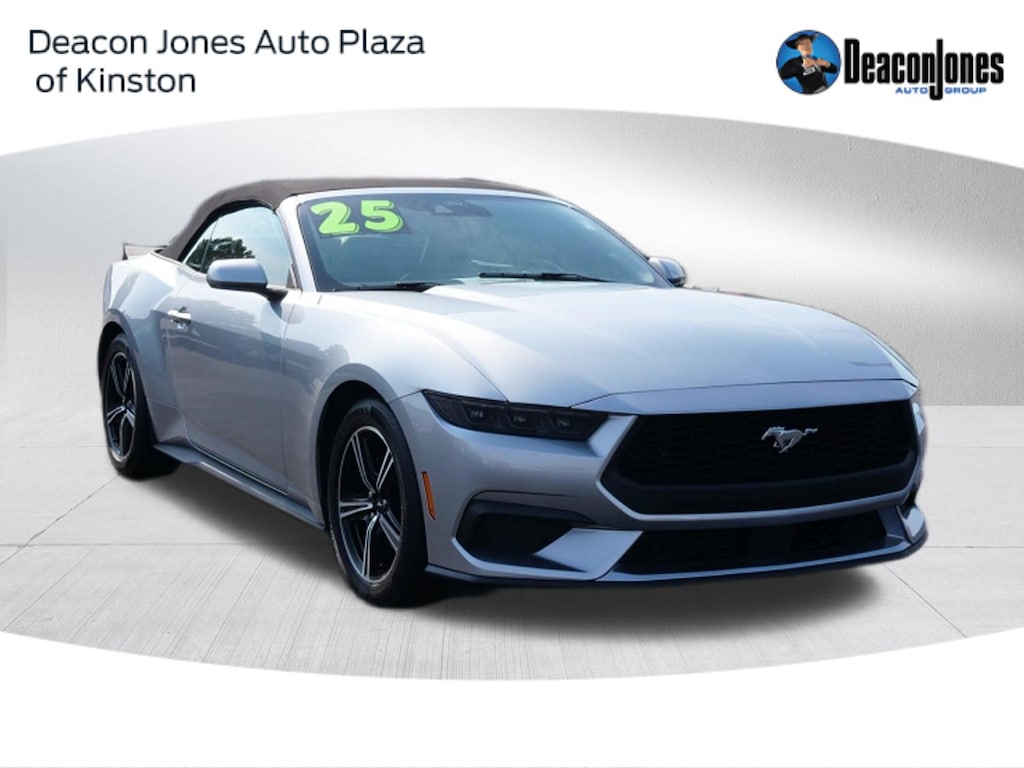 Used 2025 Ford Mustang Convertible