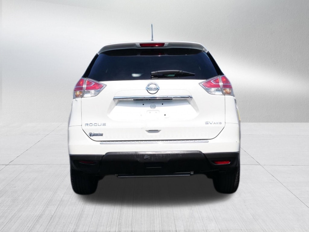 Used 2016 Nissan Rogue SV SUV