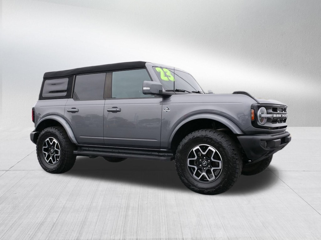 Used 2023 Ford Bronco  SUV